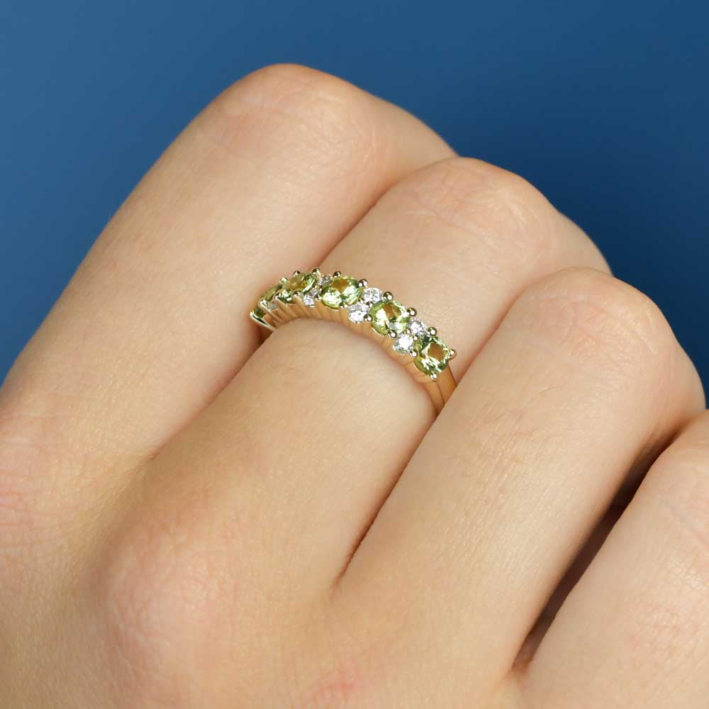 Australian Sapphire Kaia Ring with Yellow Sapphires